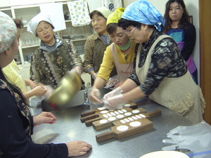 若柳金成商工会 「150年前のお菓子作り」